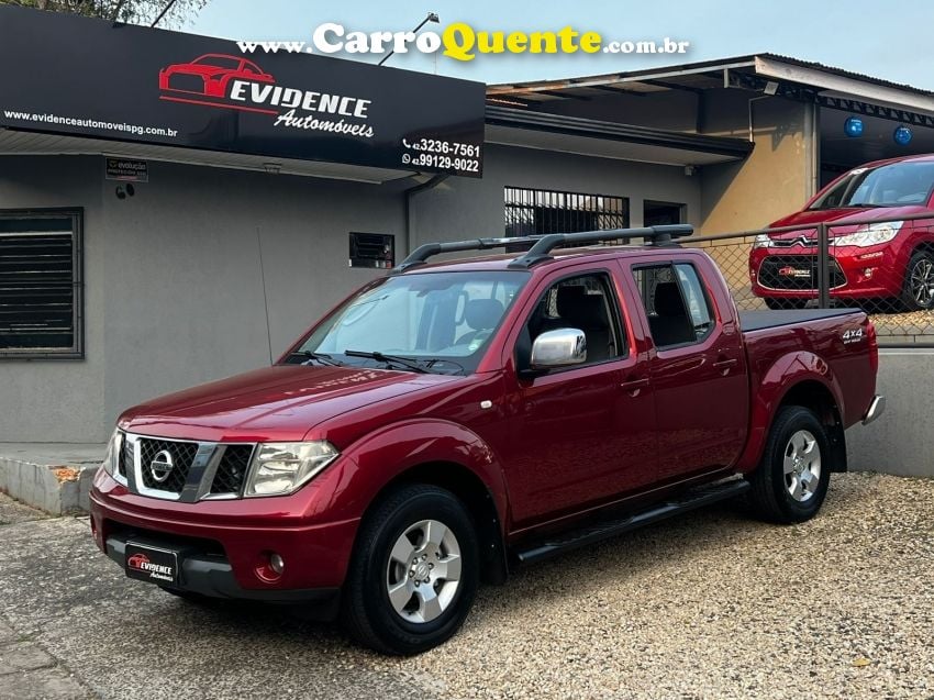 Nissan FRONTIER 2.5 LE 4X4 CD TURBO ELETRONIC DIESEL 4P AUTOMÁTICO - Loja