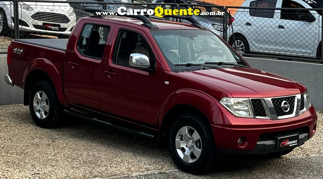 Nissan FRONTIER 2.5 LE 4X4 CD TURBO ELETRONIC DIESEL 4P AUTOMÁTICO - Loja