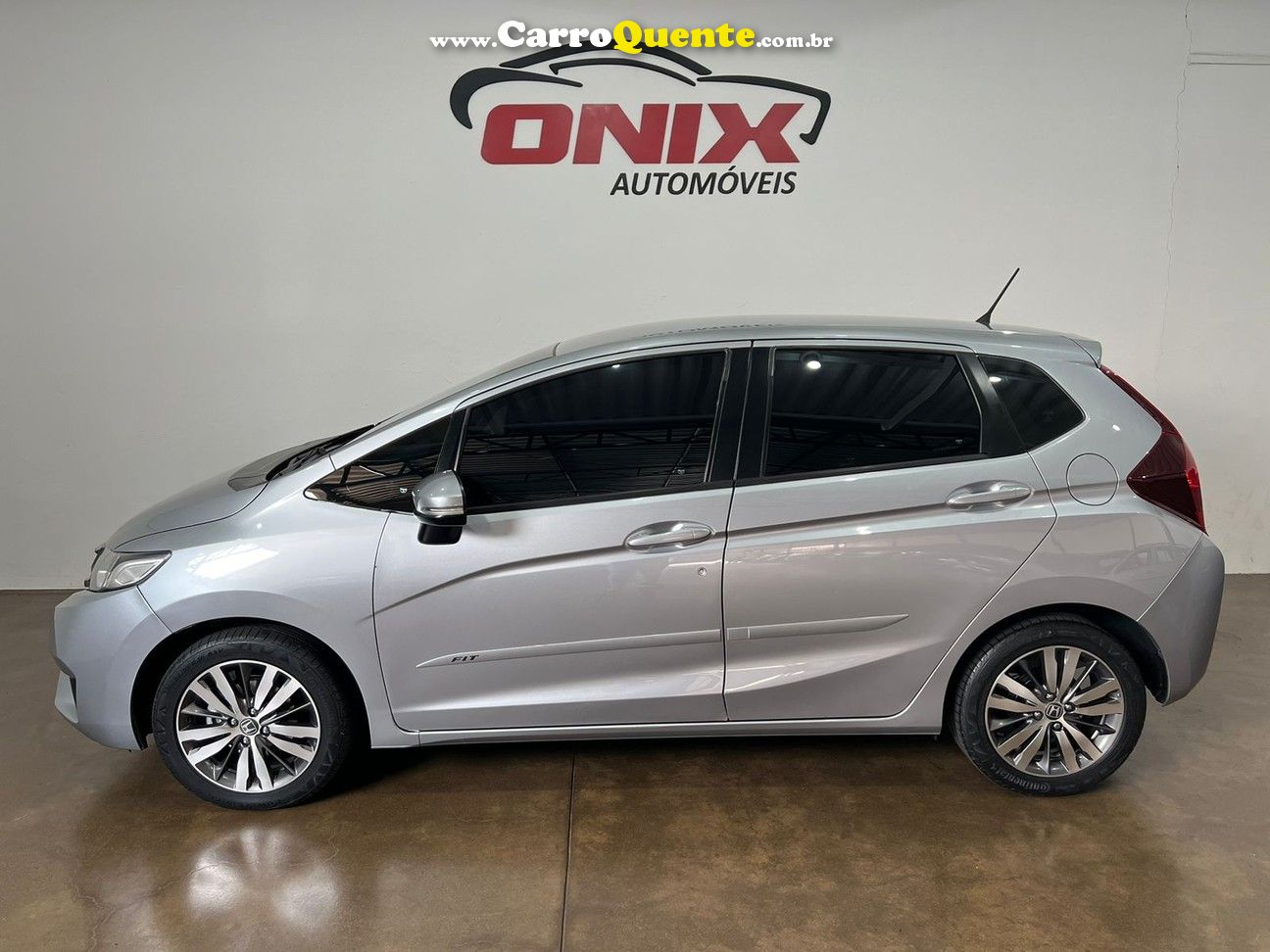 HONDA FIT 1.5 EX 16V - Loja