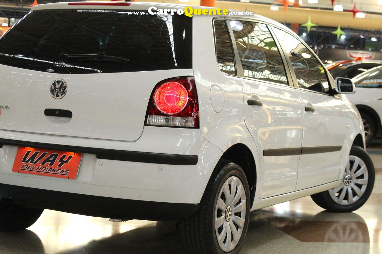 VOLKSWAGEN POLO 1.6 MI 8V - Loja