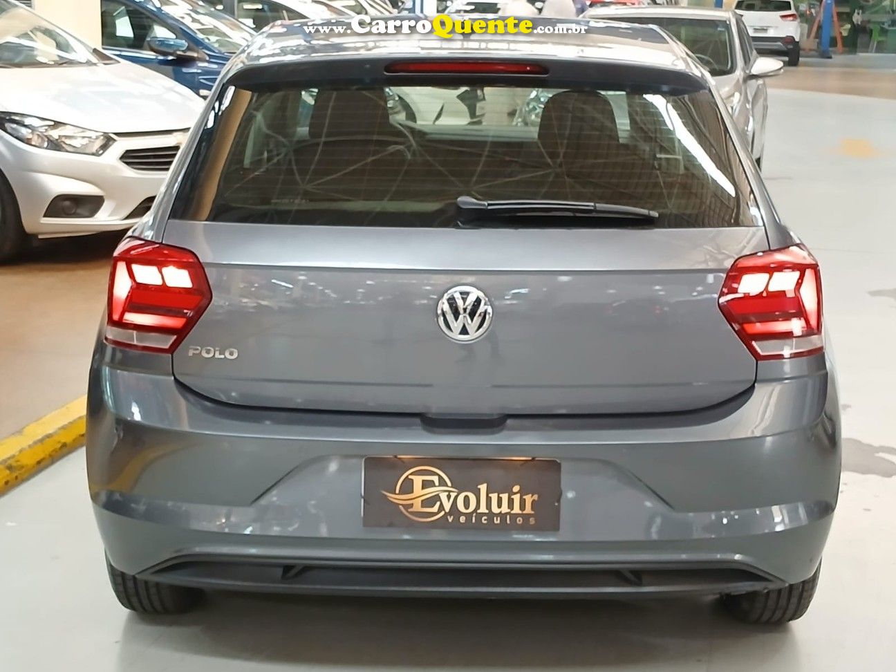 VOLKSWAGEN POLO 1.0 MPI TOTAL - Loja