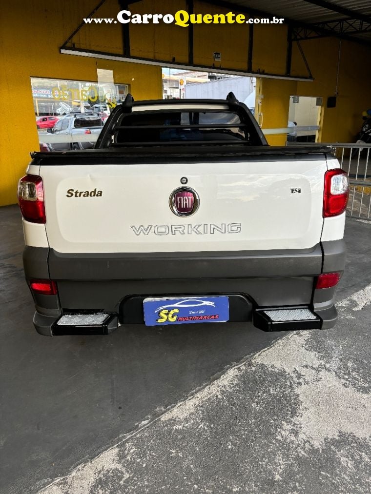 Fiat STRADA 1.4 MPI WORKING CS 8V FLEX 2P MANUAL - Loja