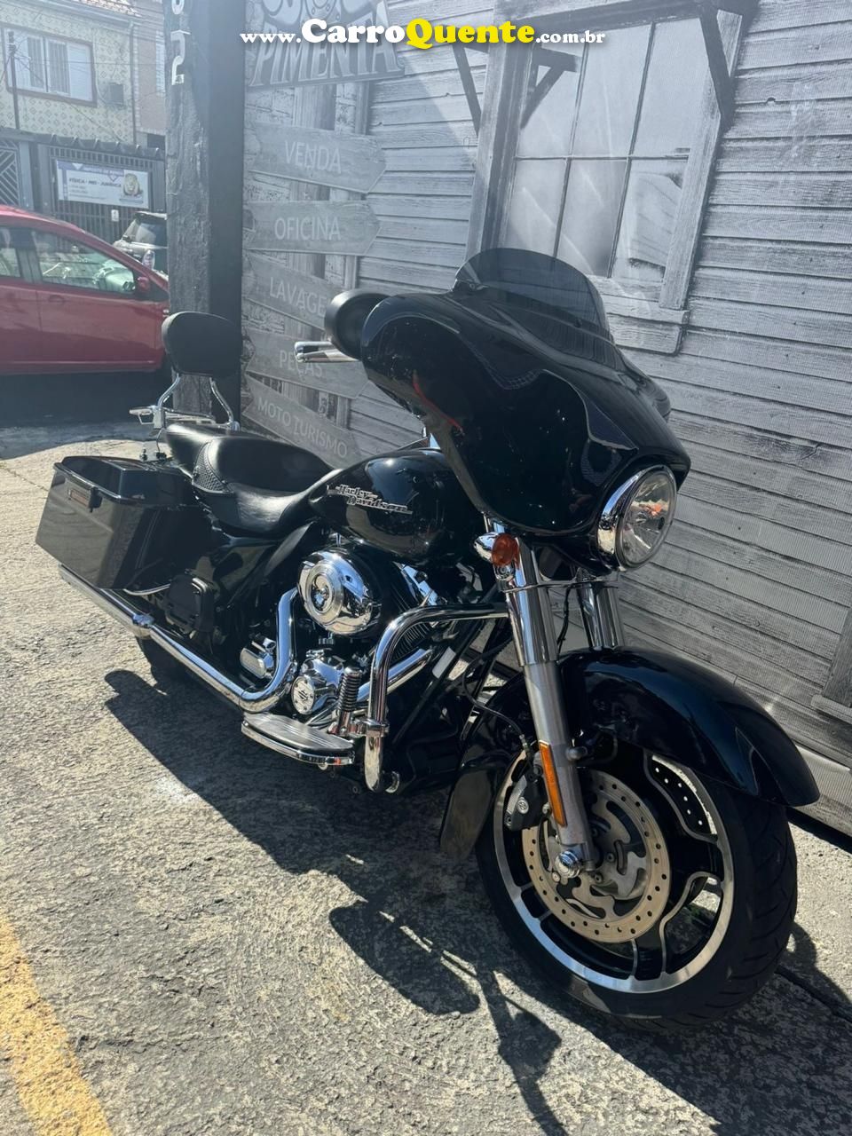 HARLEY-DAVIDSON STREET GLIDE - Loja