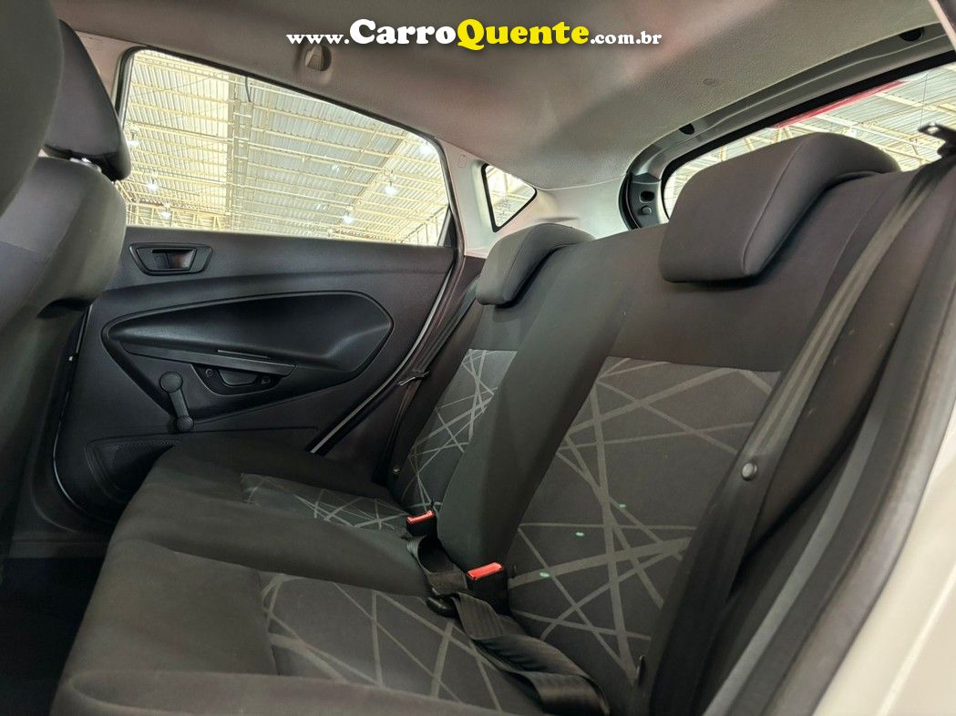 Ford New Fiesta Hatch 1.5 S 16v Flex 4p Completo - Loja