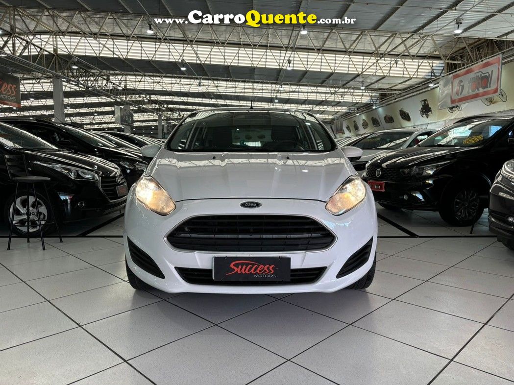 Ford New Fiesta Hatch 1.5 S 16v Flex 4p Completo - Loja