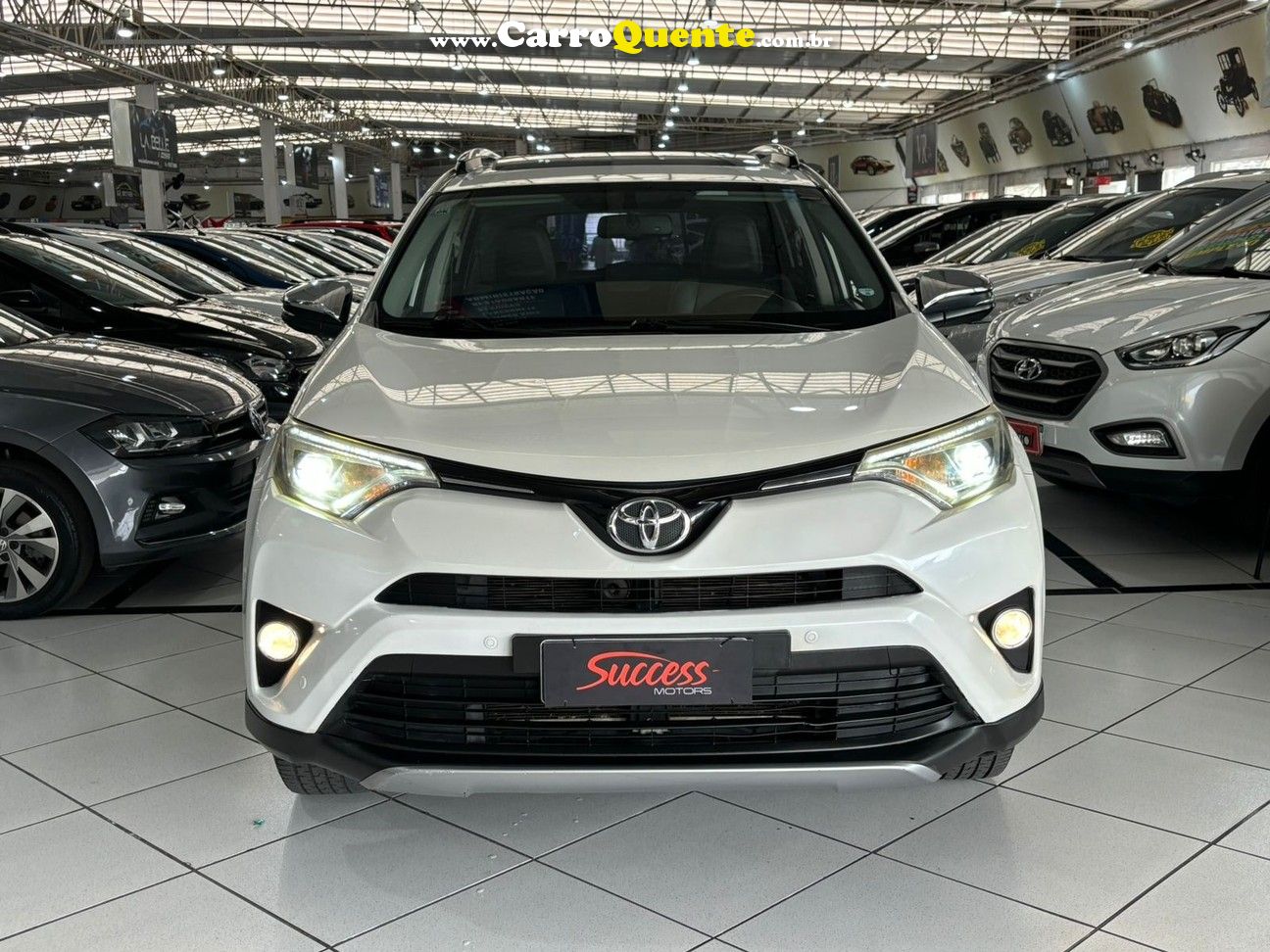 Toyota RAV4 2.0 Top 4x2 4p Automático C/ Teto Solar Só 77.000 Km - Loja