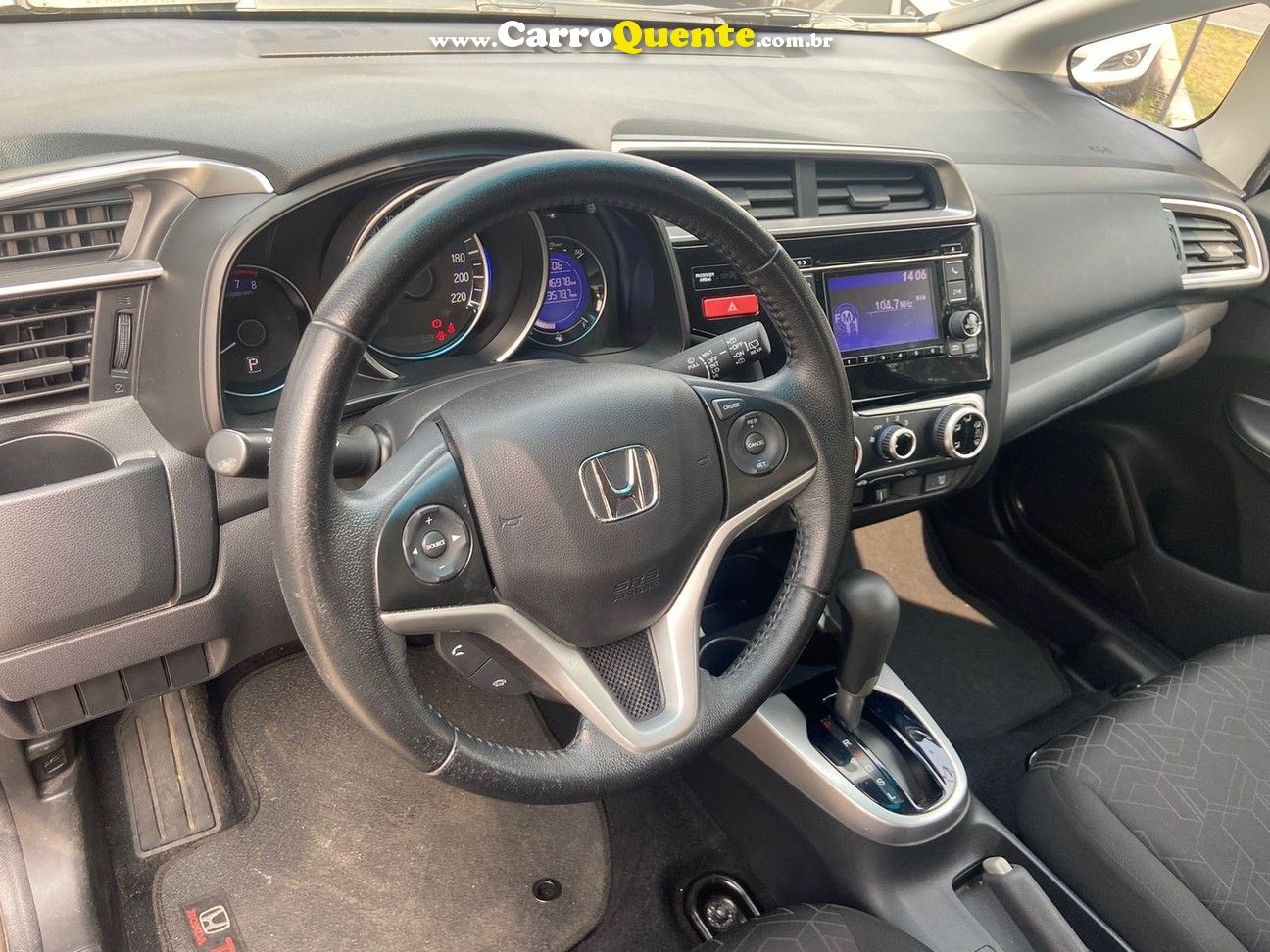 HONDA FIT 1.5 EX 16V - Loja