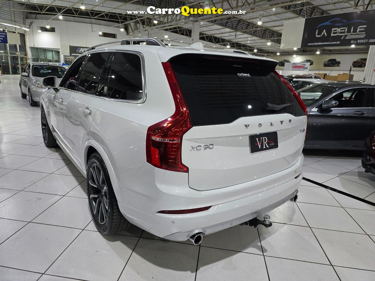 VOLVO XC90 2.0 T6 MOMENTUM AWD  56.000KM NOVA BLINDADA 7LG - Loja