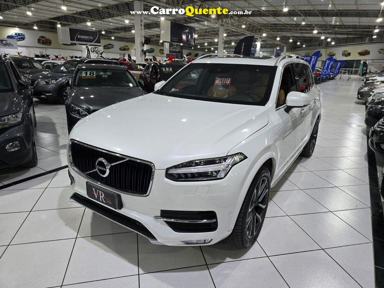 VOLVO XC90 2.0 T6 MOMENTUM AWD  56.000KM NOVA BLINDADA 7LG - Loja