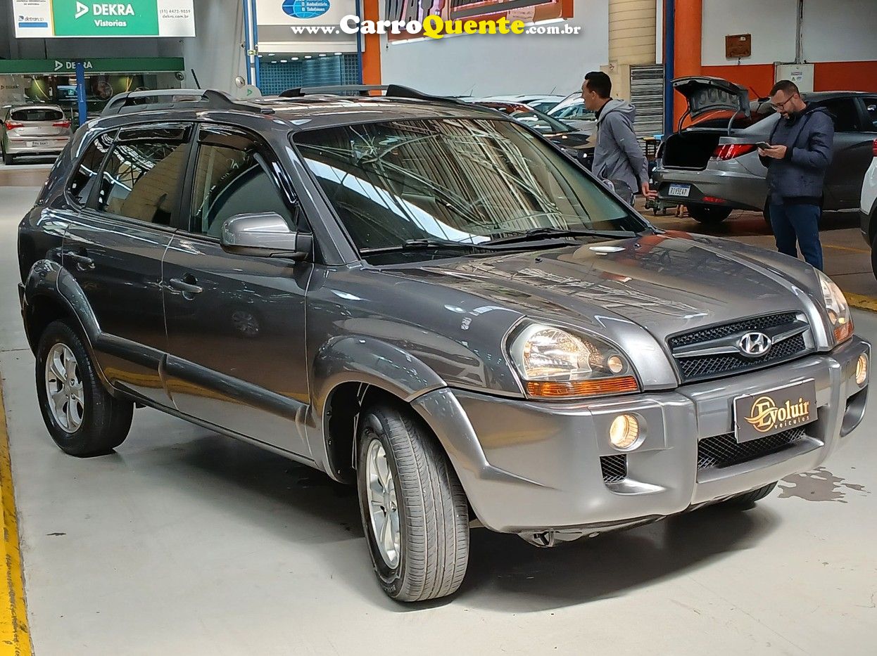 HYUNDAI TUCSON 2.0 MPFI GLS TOP 16V 143CV 2WD - Loja