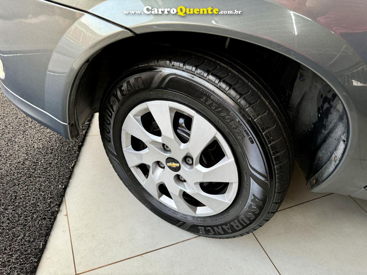 CHEVROLET   CLASSIC LIFELS 1.0 VHC FLEXP. 4P   CINZA 2013 1.0 FLEX - Loja