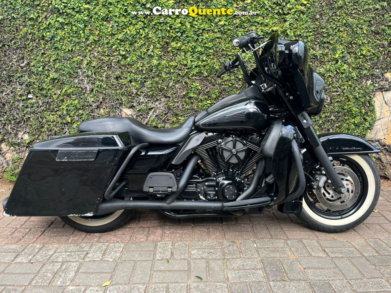 HARLEY-DAVIDSON   STREET GLIDE FLHX   PRETO 2004 1450 GASOLINA - Loja