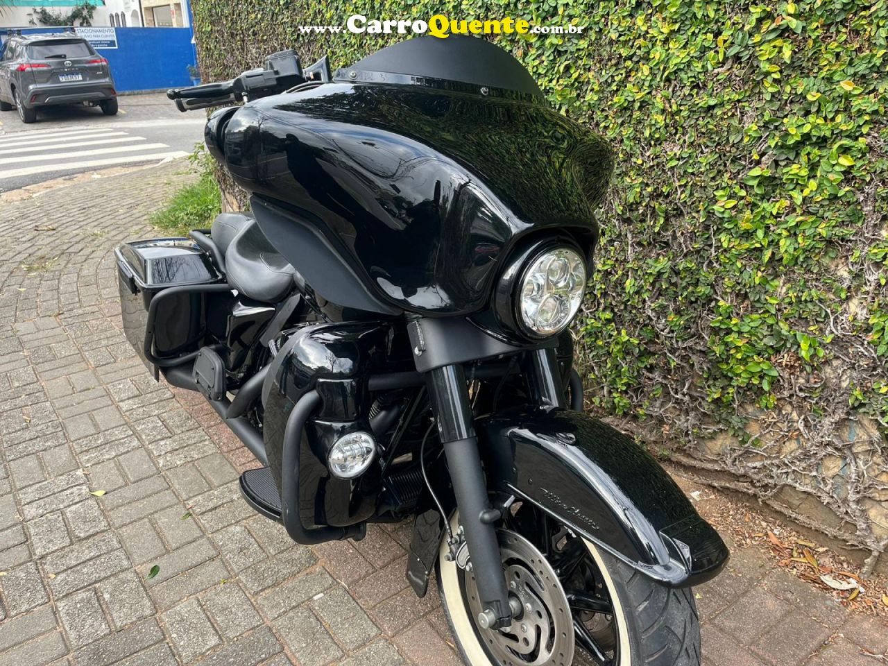 HARLEY-DAVIDSON   STREET GLIDE FLHX   PRETO 2004 1450 GASOLINA - Loja