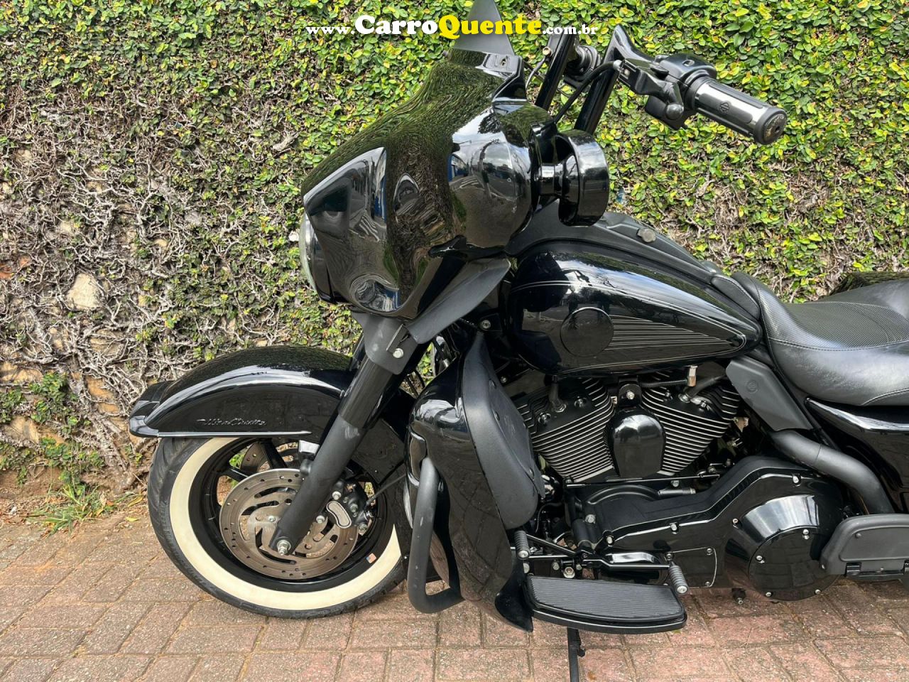 HARLEY-DAVIDSON   STREET GLIDE FLHX   PRETO 2004 1450 GASOLINA - Loja