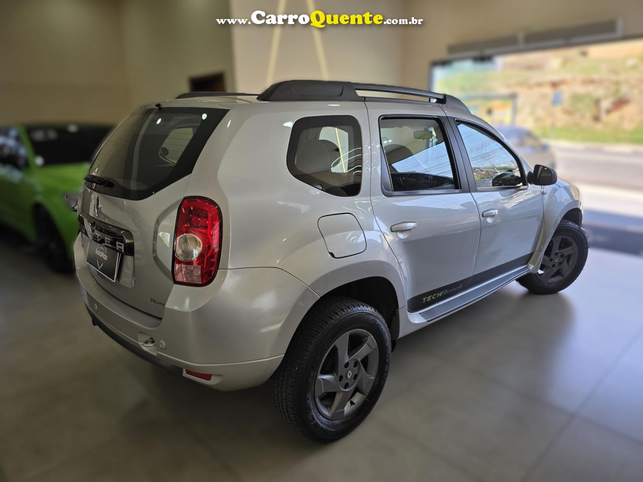 RENAULT   DUSTER TECHROAD 2.0 HI-FLEX 16V AUT.   PRATA 2014 2.0 GASOLINA - Loja