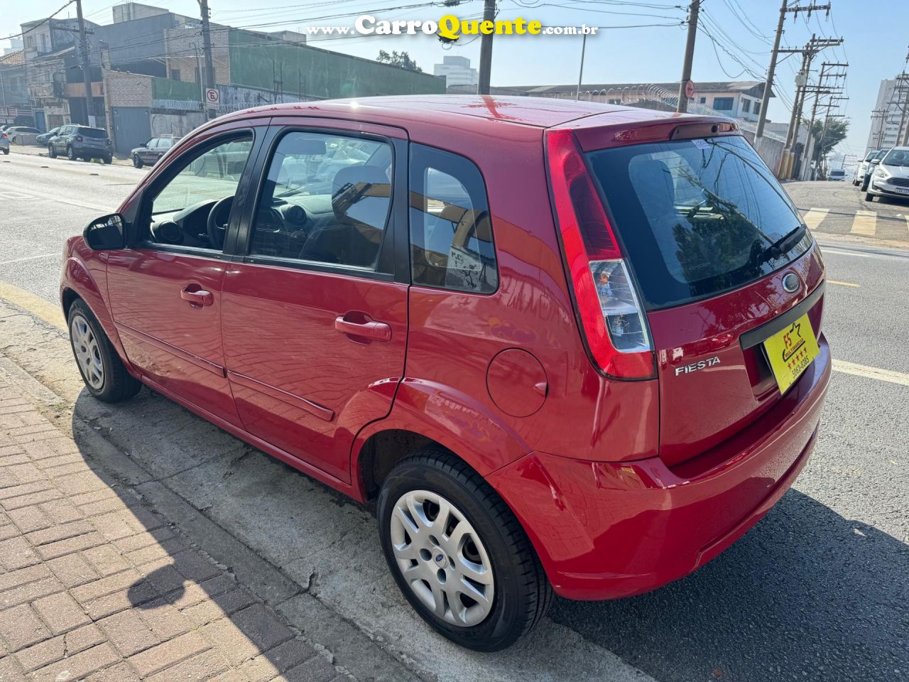 FORD   FIESTA 1.0 8V FLEXCLASS 1.0 8V FLEX 5P   VERMELHO 2009 1.0 FLEX - Loja