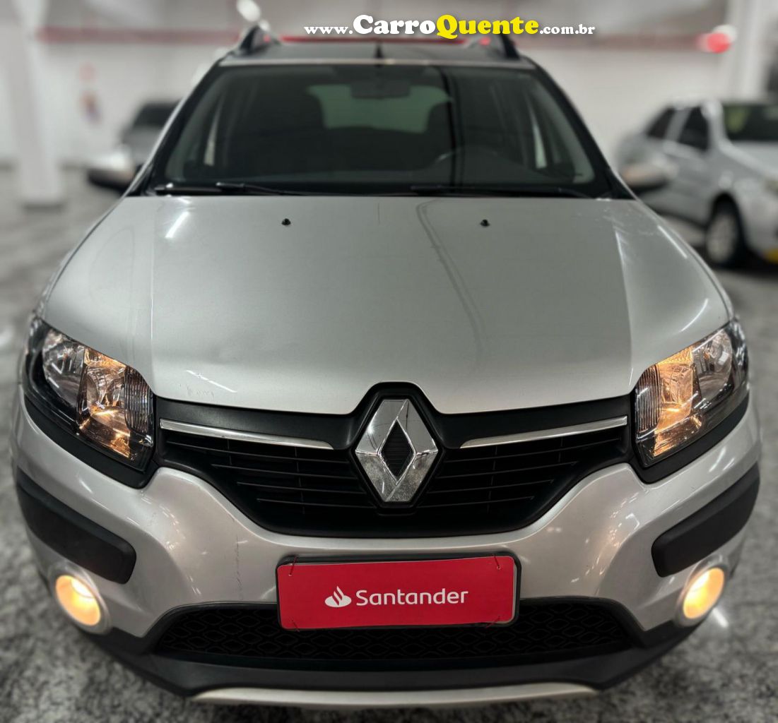 RENAULT   SANDERO STEPWAY FLEX 1.6 16V 5P   PRATA 2017 1.6 FLEX - Loja