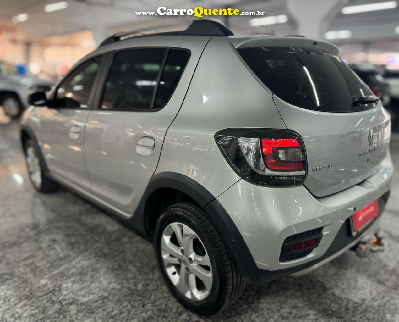 RENAULT   SANDERO STEPWAY FLEX 1.6 16V 5P   PRATA 2017 1.6 FLEX - Loja