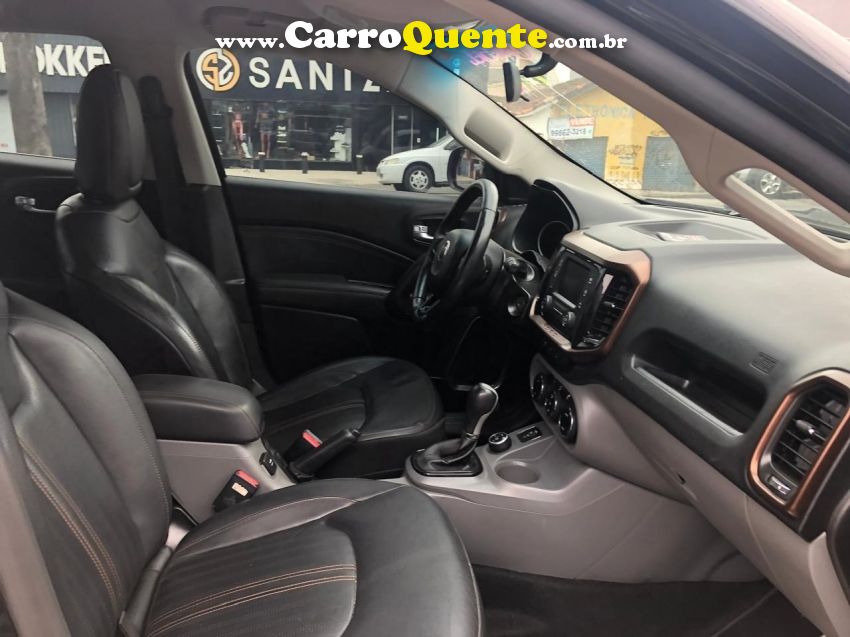 Fiat TORO 2.0 16V TURBO DIESEL VOLCANO 4WD AT9 - Loja