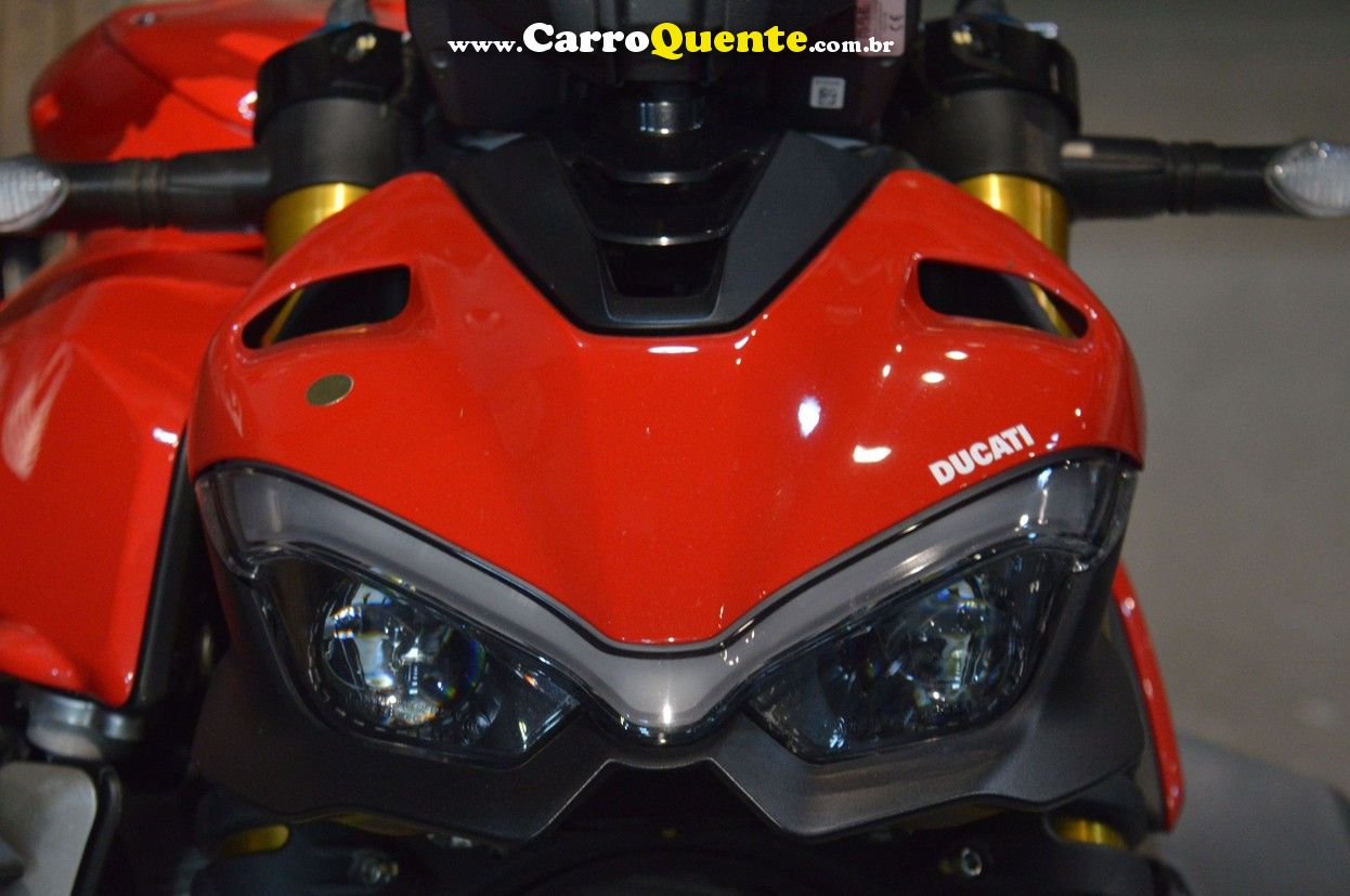 DUCATI STREETFIGHTER V4 S - Loja