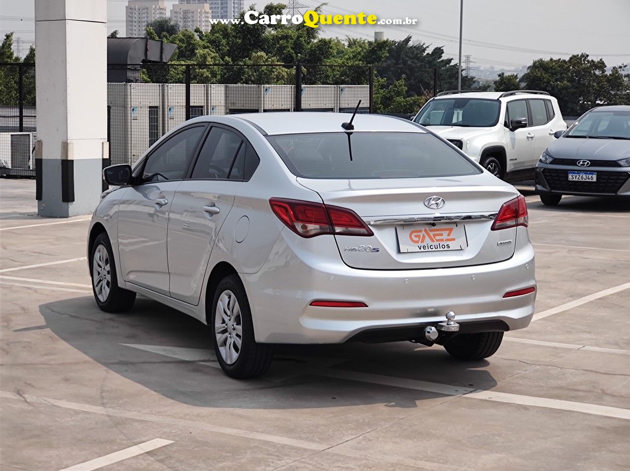 HYUNDAI HB20S 1.6 COMFORT PLUS 16V - Loja