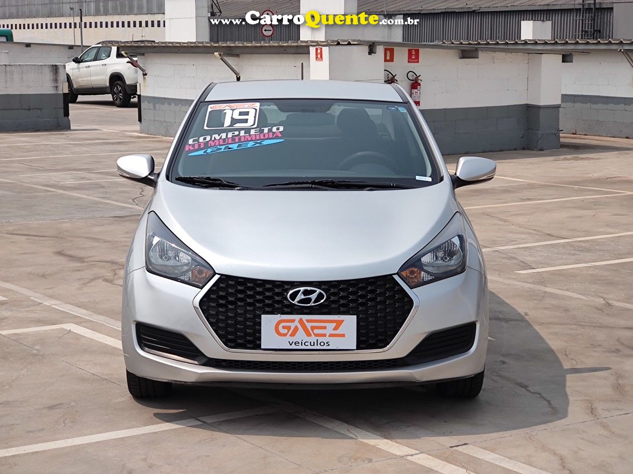 HYUNDAI HB20S 1.6 COMFORT PLUS 16V - Loja