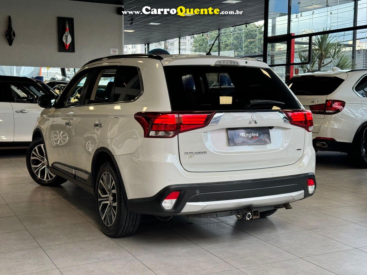 MITSUBISHI OUTLANDER 2.2 4X4 16V - Loja