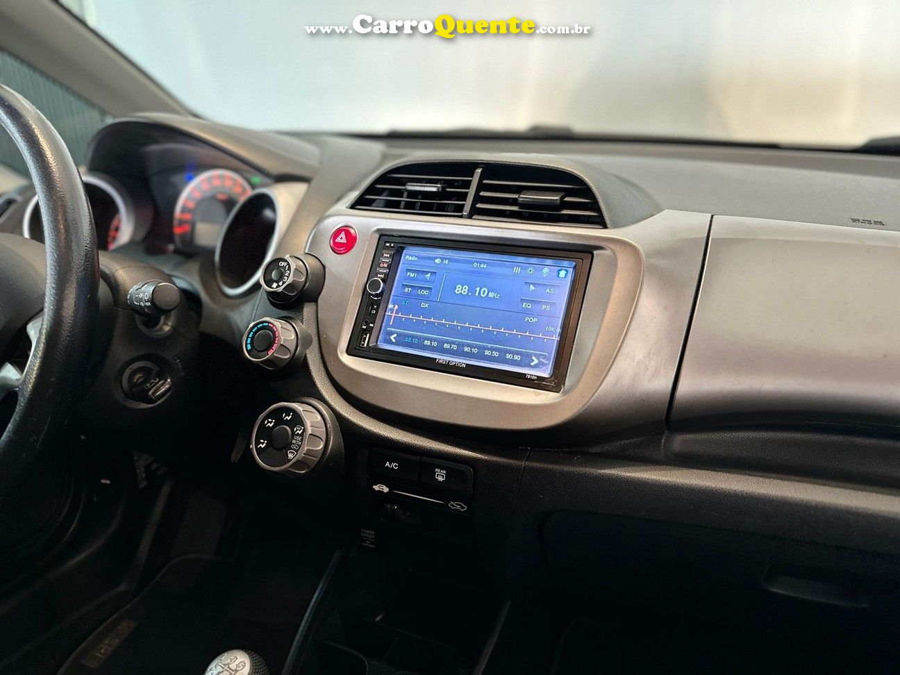 HONDA FIT 1.4 DX 16V - Loja