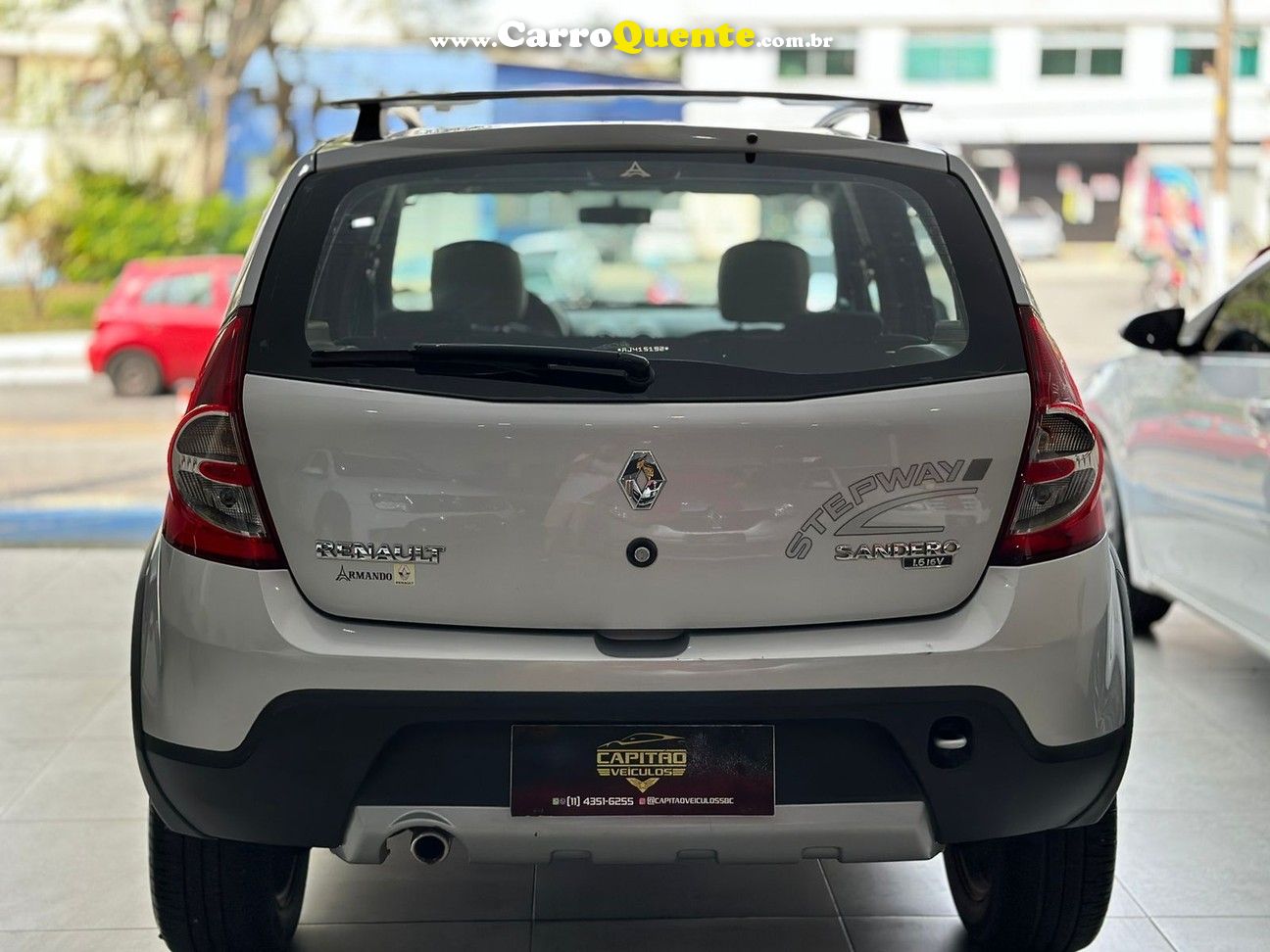 RENAULT SANDERO 1.6 STEPWAY 16V - Loja