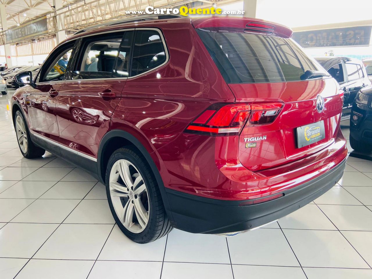 VOLKSWAGEN   TIGUAN ALLSPAC COMF 250 TSI 1.4 FLEX   VERMELHO 2018 1.4 FLEX - Loja