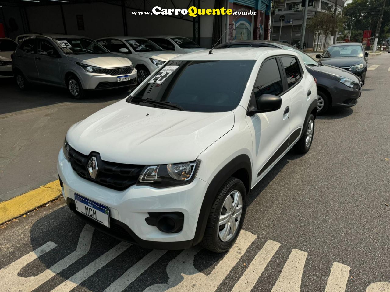 RENAULT   KWID ZEN 1.0 FLEX 12V 5P MEC.   BRANCO 2020 1.0 FLEX - Loja