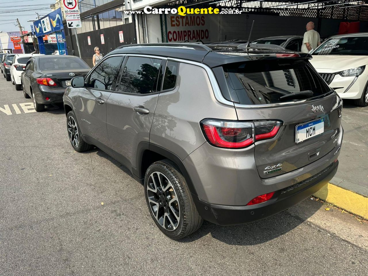 JEEP   COMPASS LIMITED 2.0 4X4 DIESEL 16V AUT.   CINZA 2020 2.0 DIESEL - Loja