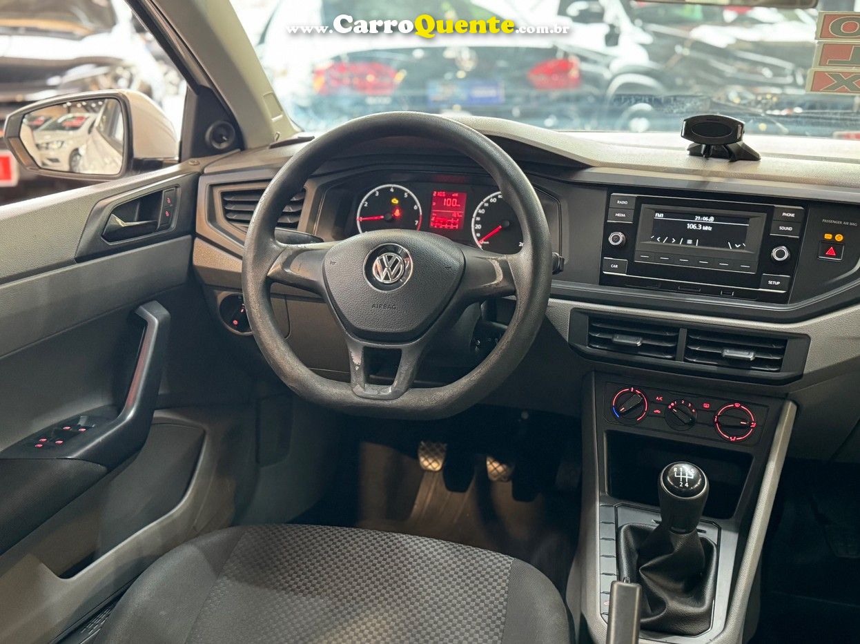 VOLKSWAGEN POLO 1.0 MPI TOTAL - Loja