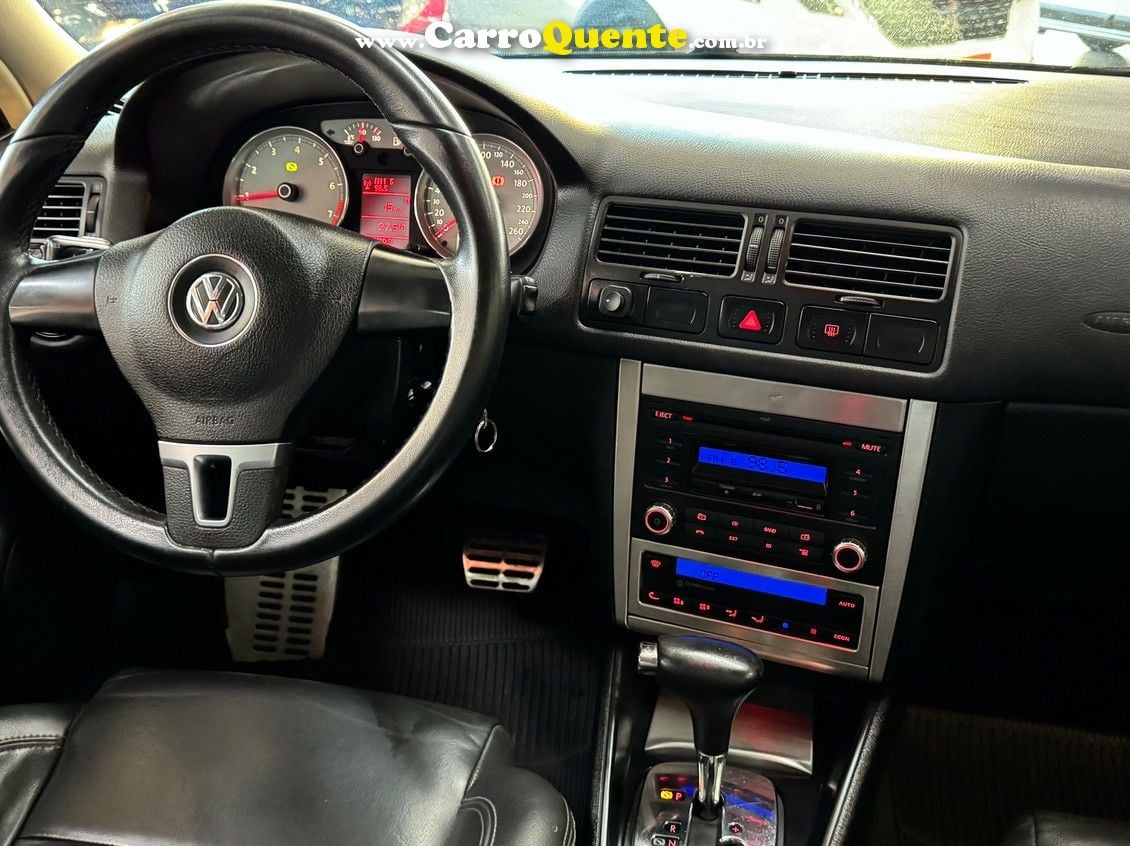 VOLKSWAGEN GOLF 2.0 MI BLACK EDITION 8V - Loja