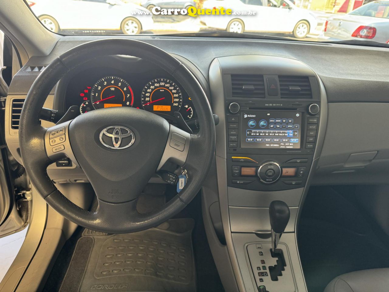 TOYOTA   COROLLA XEI 2.0 FLEX 16V AUT.   PRATA 2011 2.0 FLEX - Loja