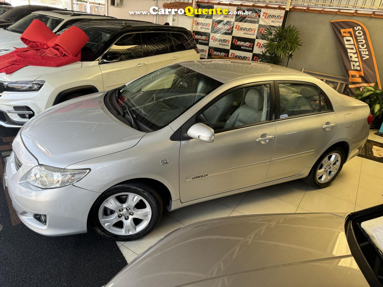 TOYOTA   COROLLA XEI 2.0 FLEX 16V AUT.   PRATA 2011 2.0 FLEX - Loja