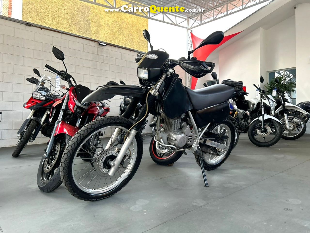 HONDA XR 200 R 2001 Gasolina Manual - Loja