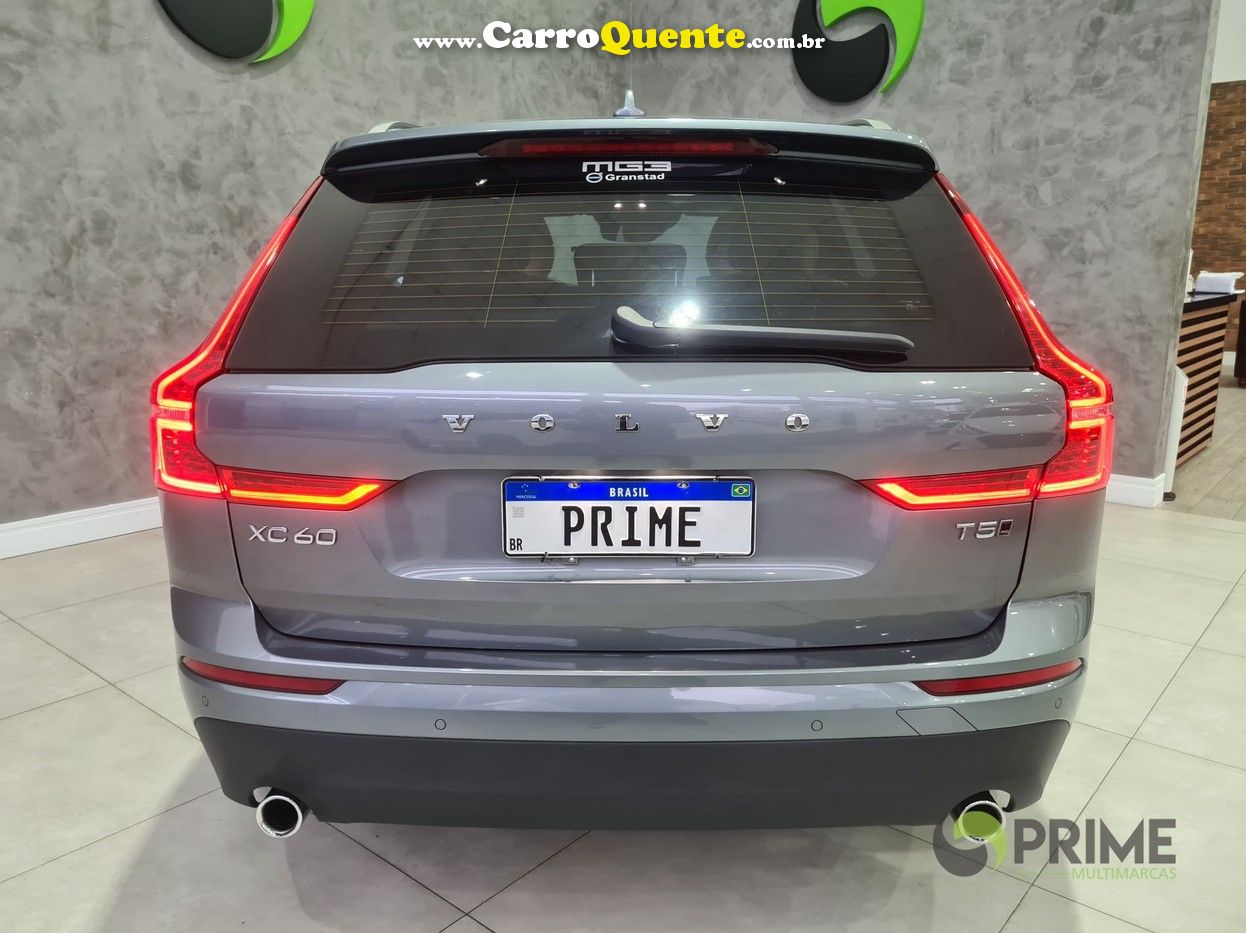 VOLVO XC60 2.0 T5 MOMENTUM AWD - Loja