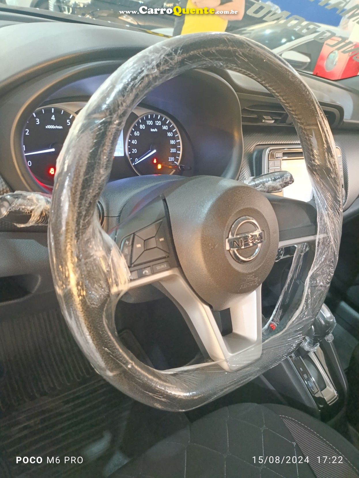 NISSAN KICKS 1.6 16V SV - Loja