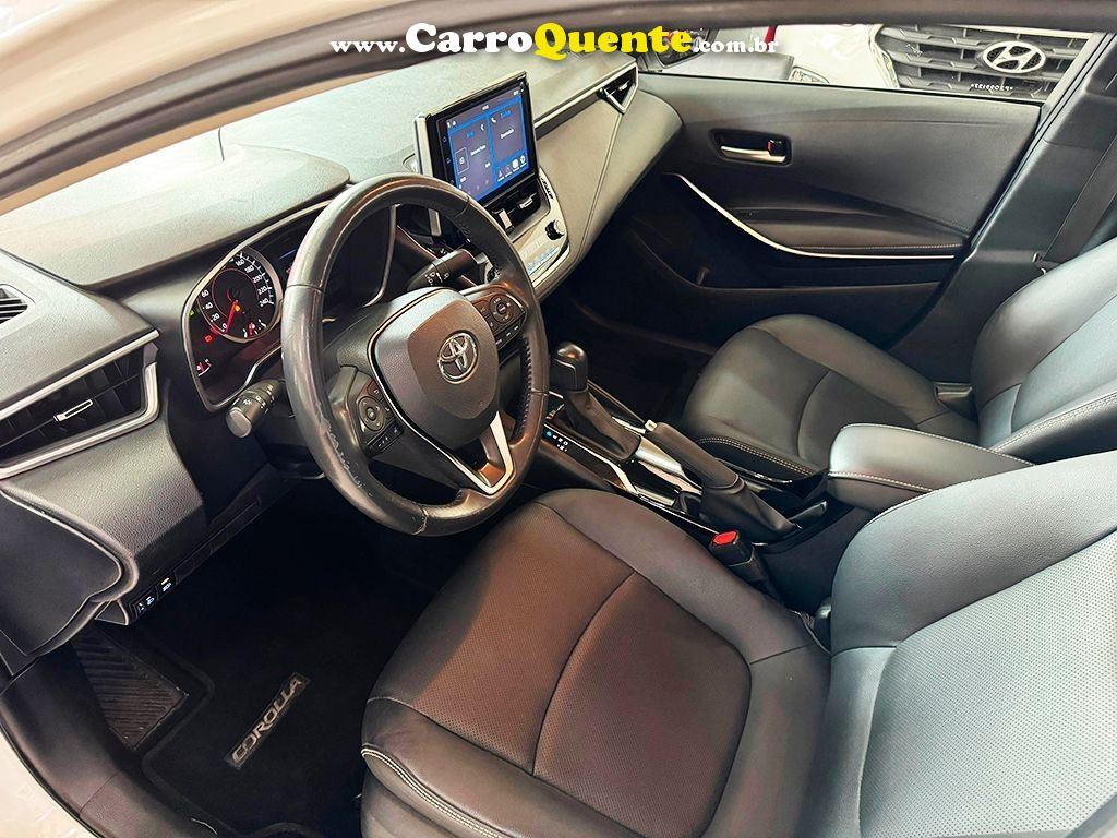 TOYOTA COROLLA 2.0 XEI - Loja