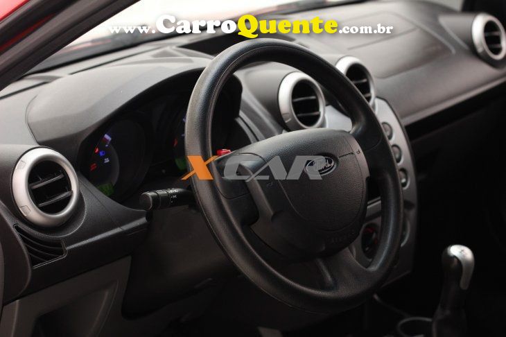 FORD FIESTA 1.6 SE HATCH 16V - Loja