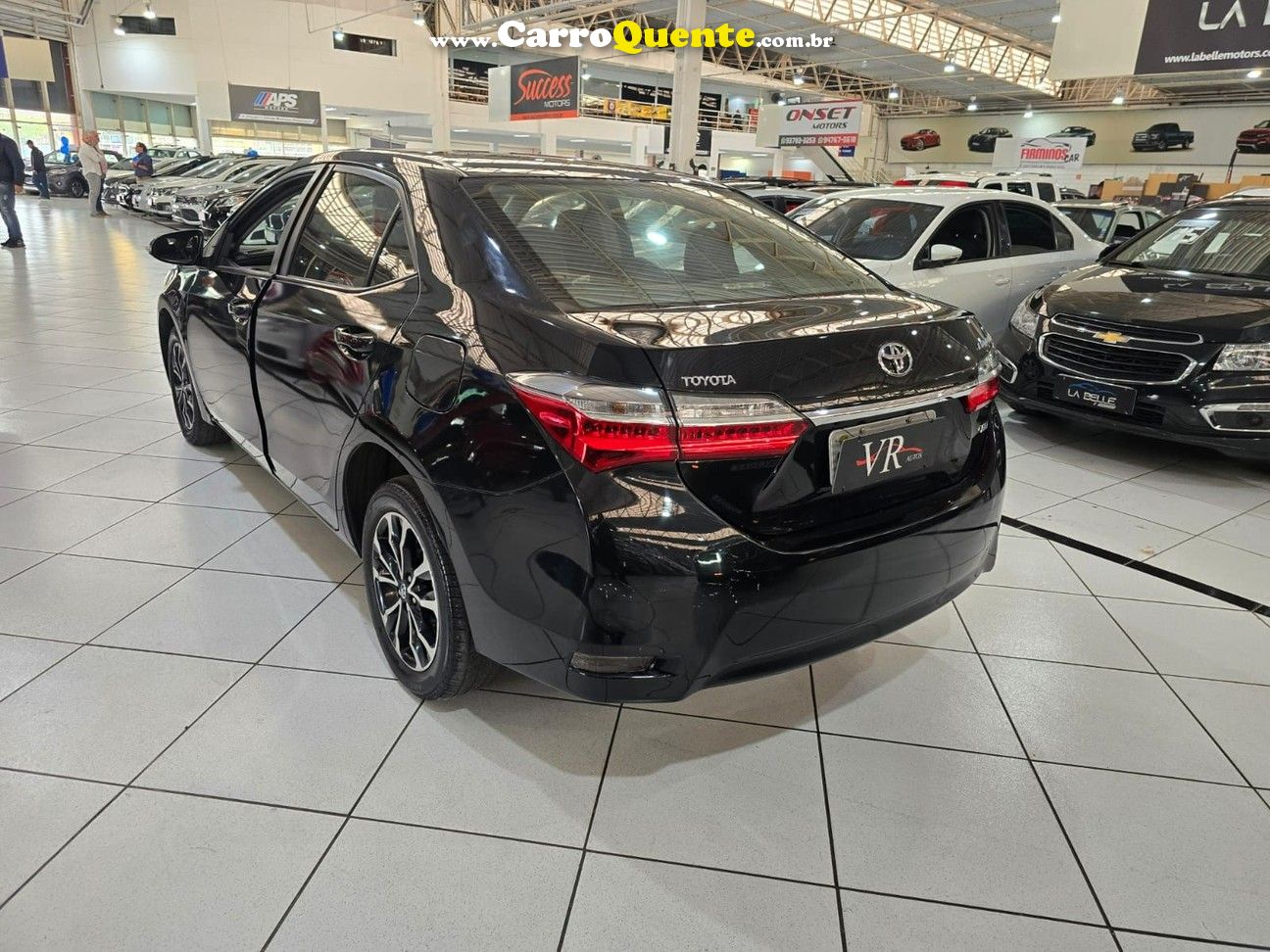 TOYOTA COROLLA 1.8 GLI 16V 2018 MUITO NOVO KM 68.000 !! - Loja