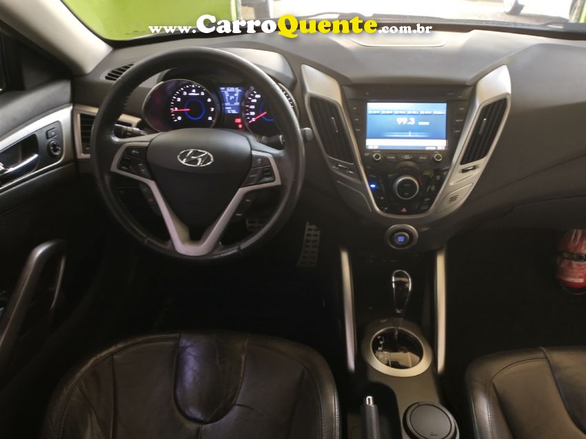 Hyundai VELOSTER 1.6 16V GASOLINA 3P AUTOMÁTICO - Loja