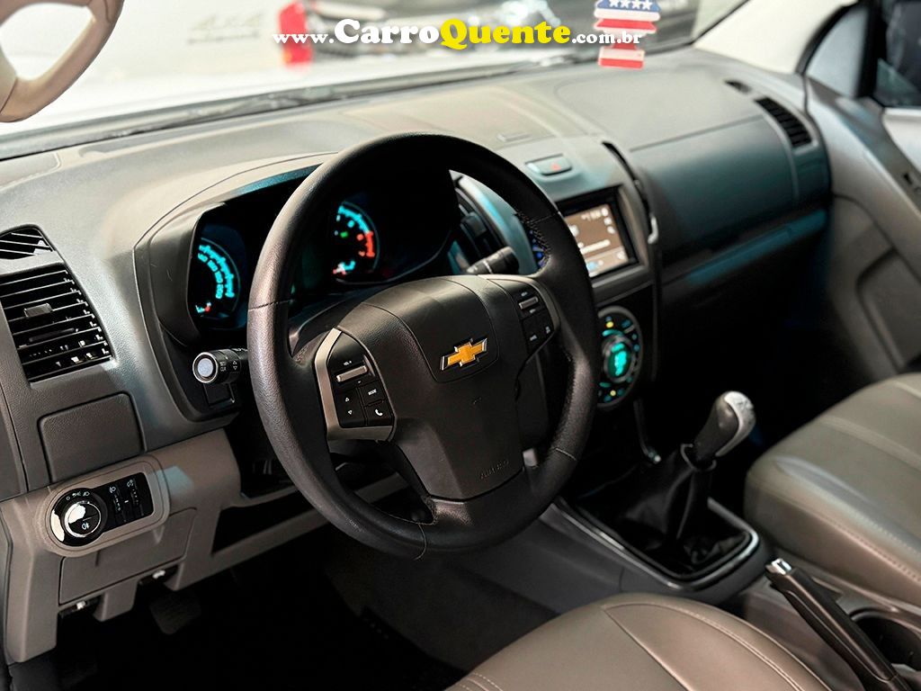 CHEVROLET S10 2.4 MPFI LTZ 4X2 CD 8V - Loja