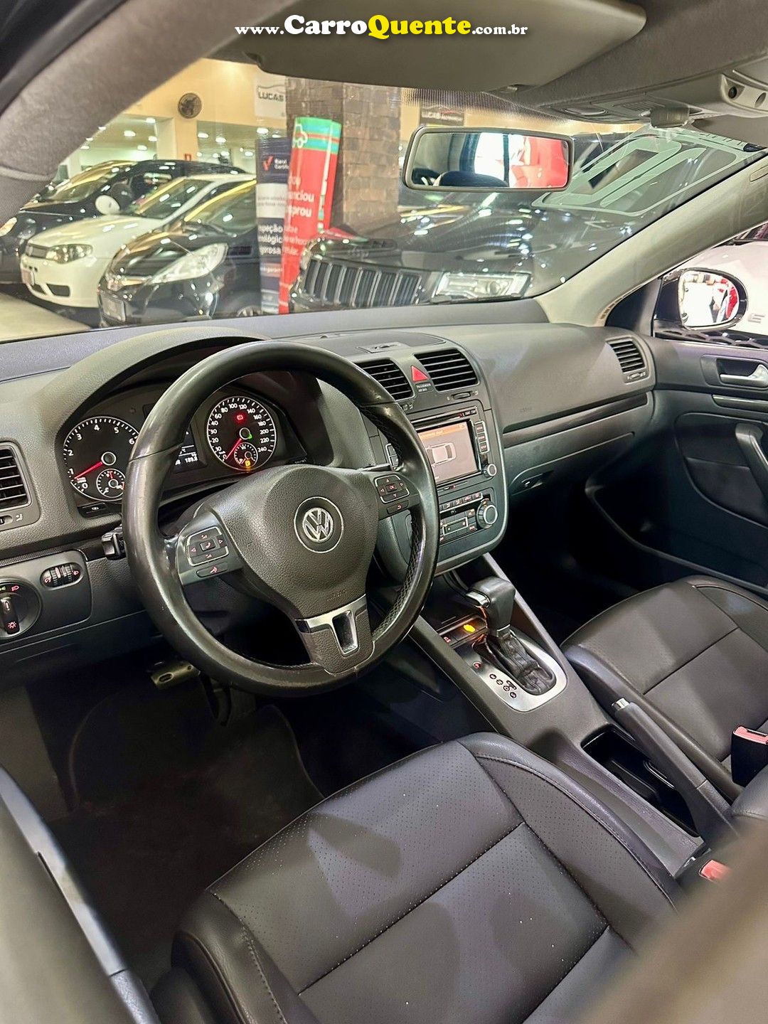 VOLKSWAGEN JETTA 2.5 I 20V 170CV - Loja