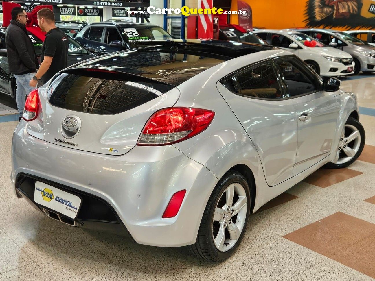 HYUNDAI VELOSTER 1.6 * C/ TETO SOLAR * - Loja