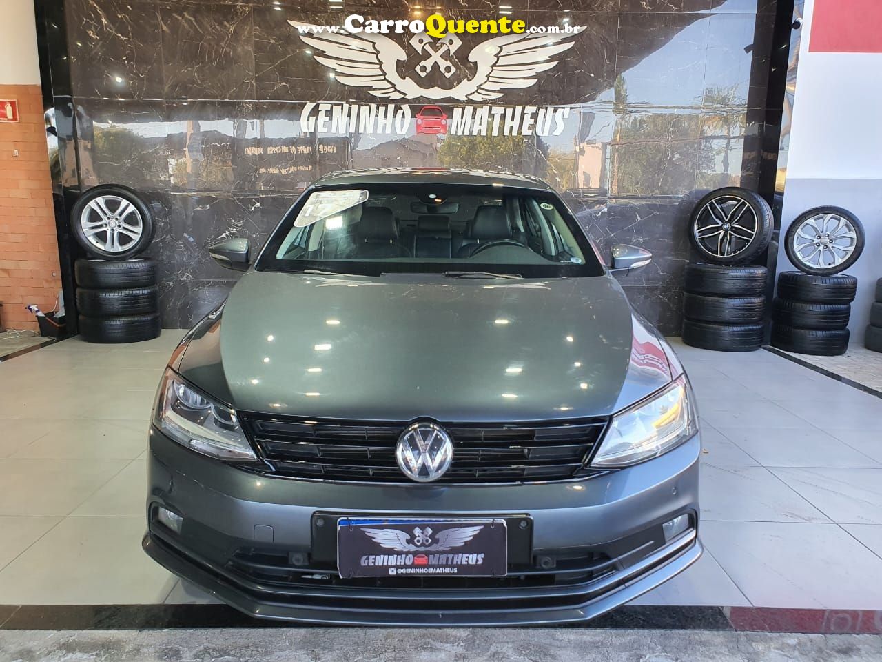 VOLKSWAGEN JETTA 2.0 TSI HIGHLINE 211CV - Loja