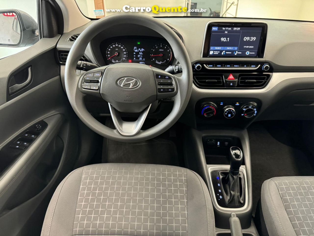 HYUNDAI   HB20S COMFORT 1.0 TB FLEX 12V AUT.   CINZA 2023 1.0 FLEX - Loja