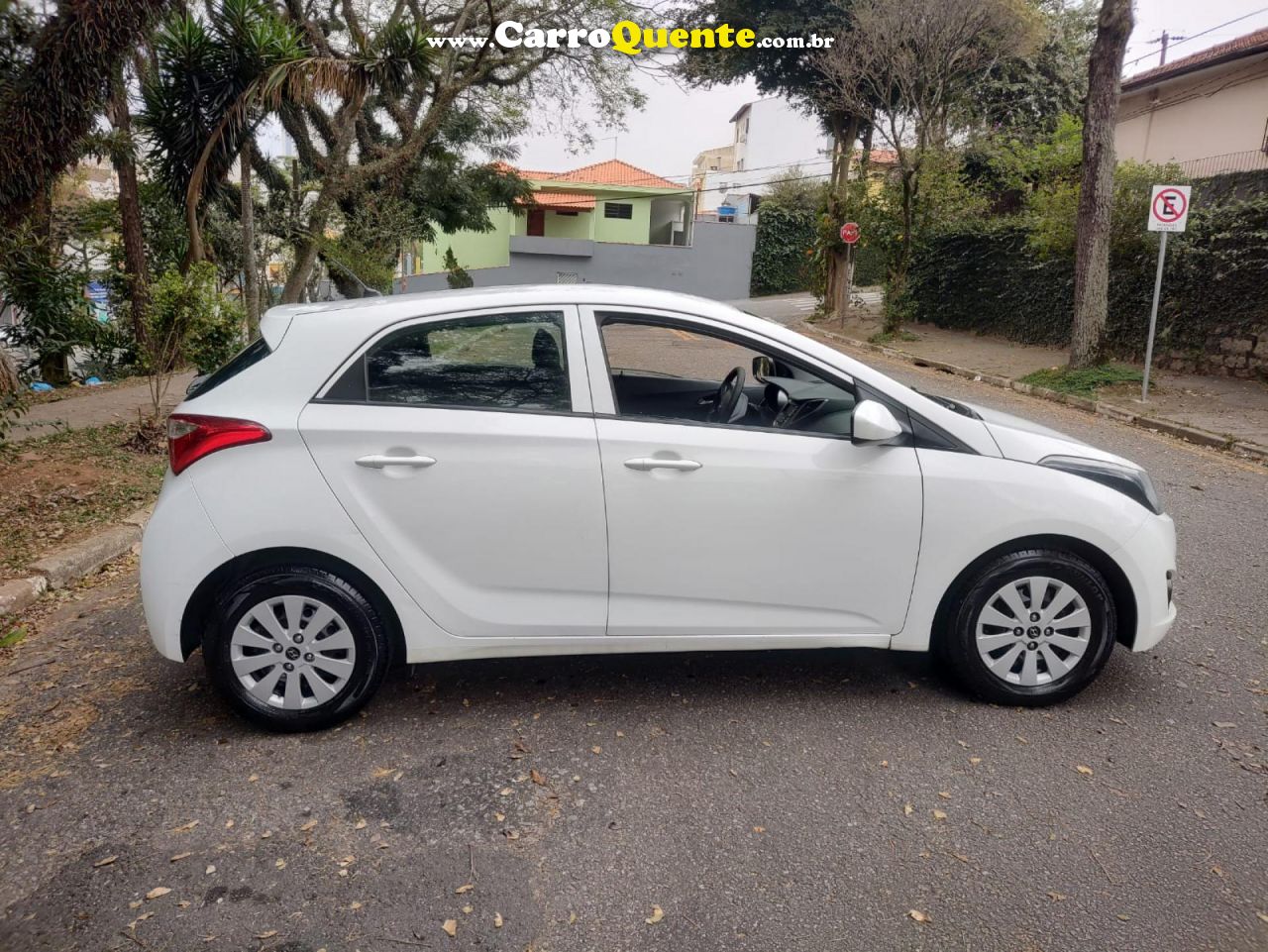 HYUNDAI   HB20 C.C.PLUSC.STYLE 1.6 FLEX 16V MEC.   BRANCO 2013 1.6 FLEX - Loja