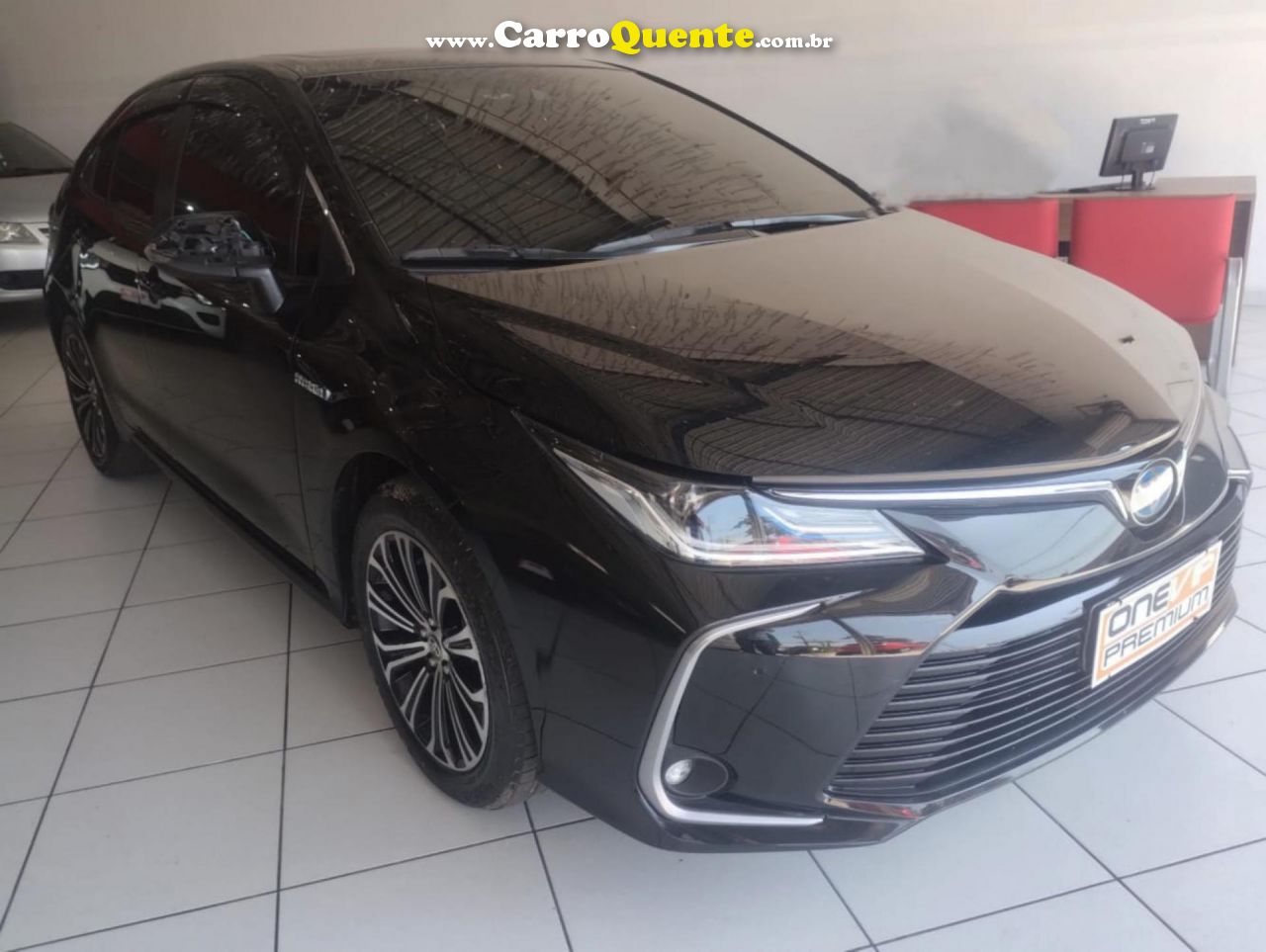 TOYOTA   COROLLA ALTIS PREM. HYBRID 1.8 FLEX AUT   PRETO 2022 1.8 FLEX - Loja